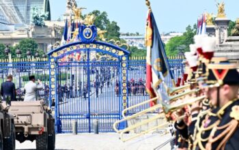 Presiden Prabowo Disambut Upacara Kehormatan Kenegaraan di Les Invalides Paris