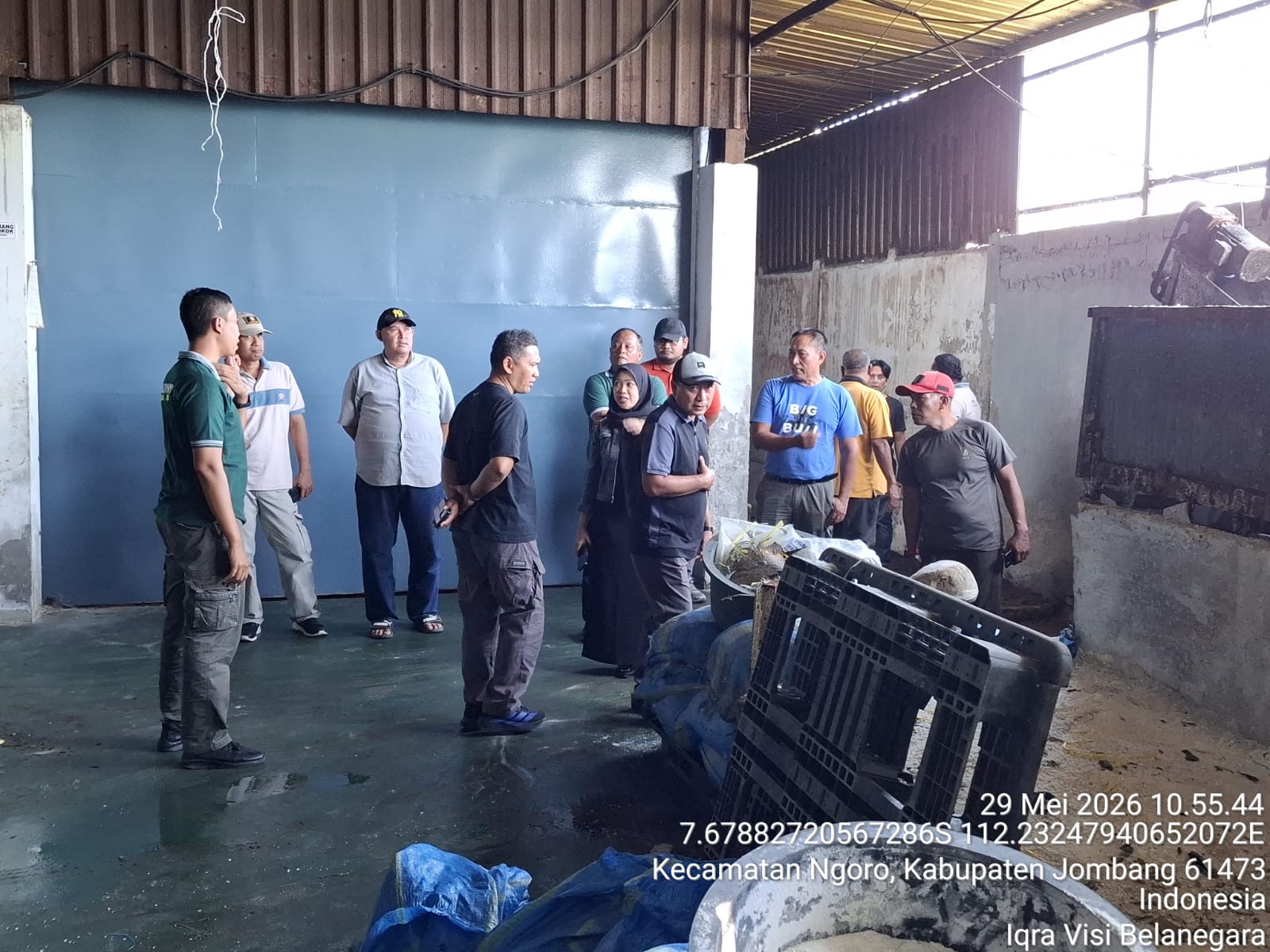 DLH dan Satpol PP Sidak Pabrik Garam di Ngoro Jombang, Ini Temuannya