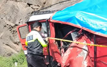 Jip Wisata Bromo Hantam Tebing, Sopir dan Wisatawan Asal Semarang Tewas
