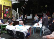 Kapolresta Malang Kota Ngobrol Santai di Poskamling, Dengarkan Curhat dan Keluhan Warga