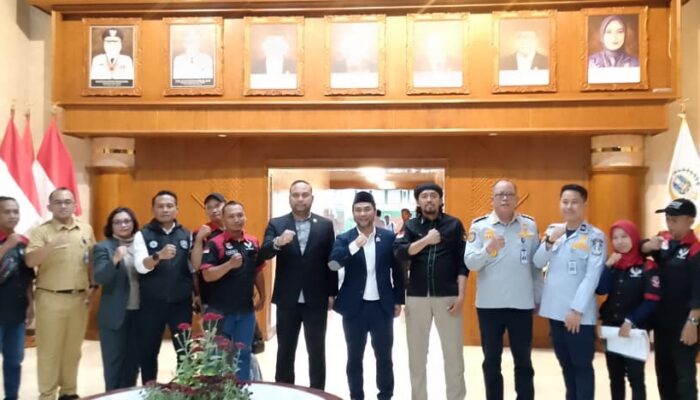 Komisi D DPRD Jatim Terima Audiensi Geranat’s Bahas RUU Transportasi Online