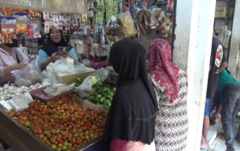 Harga Kebutuhan Dapur Melambung di Jombang, Pedagang dan Pembeli Sama-sama Mengeluh