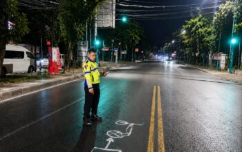 Mahasiswi Tewas Ditabrak Mobil Saat Berhenti di Lampu Merah, Polisi Dalami Penyebab Kecelakaan