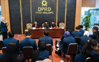 Mahasiswa FIA UB Kritisi Parkir hingga Sampah, DPRD Kota Malang Buka Ruang Dialog