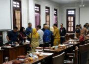 Ibarat Gading Retak, Aston Malang Bertahan di Tengah Desakan Penutupan