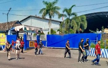 Karyawan PT SGS Jombang Resah, Status PKWTT Disebut Akan Dialihkan ke Outsourcing