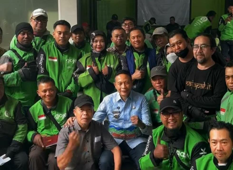 Mayoritas Keluhkan Asam Urat, Ratusan Driver Gojek di Malang Serbu Program Cek Kesehatan Gratis