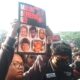Ratusan Mahasiswa UB Gelar Aksi “Indonesia Gawat Darurat” di DPRD Kota Malang