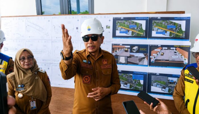 Wahyu Hidayat Targetkan Jalan Gadang–Bumiayu Tuntas 150 Hari, Drainase Jadi Fokus Awal
