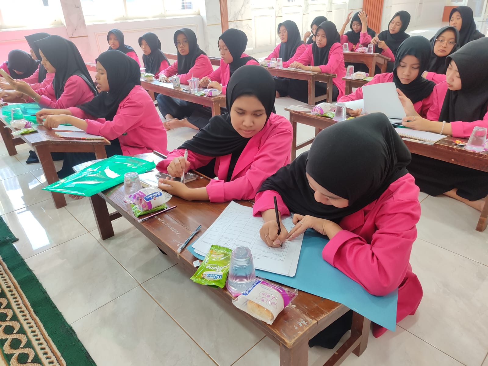 IJTI Jombang Latih Santriwati Ponpes Al Lathifiyyah 2 Tambakberas Tangkal Hoaks