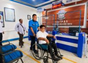 Polresta Malang Kota Fasilitasi Pembuatan SIM bagi Driver Ojol Difabel, Dorong Keselamatan Berlalu Lintas yang Setara