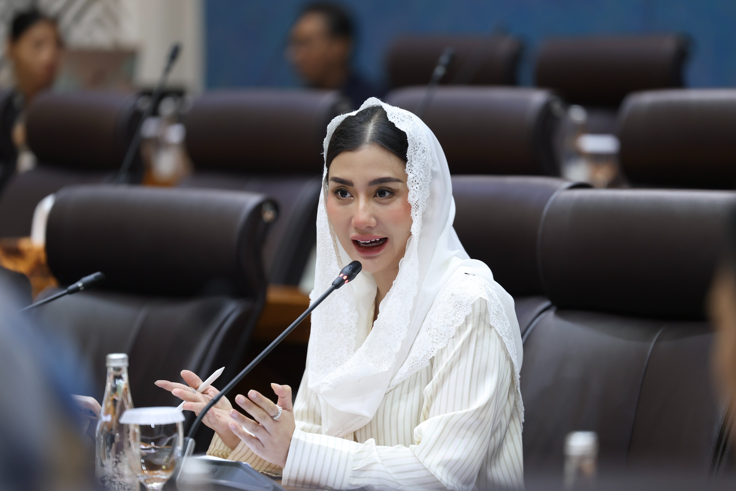 Novita Hardini Bongkar Lemahnya Pengawasan AMDK, Galon Berusia 20 Tahun Masih Beredar