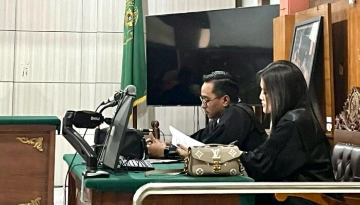 Sidang Dugaan Penggelapan di Lafayette Dimulai, Perdamaian dengan Korban Masih Terbuka