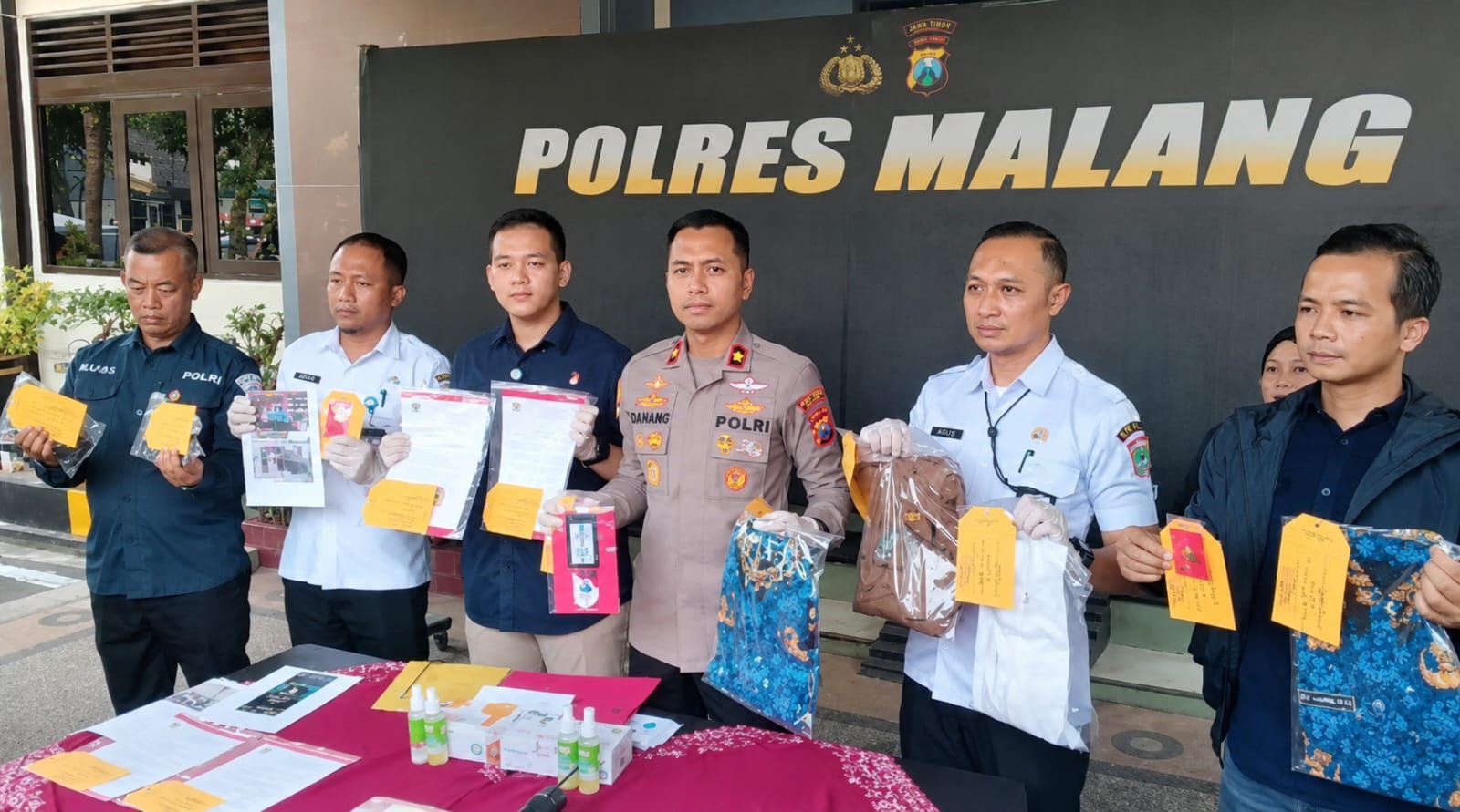 Modus Catut Program UMKM Pemprov Jatim Terbongkar, Dua Pelaku Raup Jutaan Rupiah dari Warga Desa di Malang