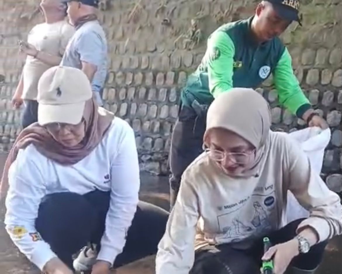 Peringati Hari Lingkungan Hidup Sedunia, Wali Kota Kediri Ajak Warga Wujudkan Sungai Bersih dan Sehat
