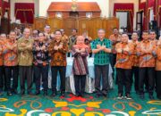 Gubernur Khofifah Menerima Peserta Kepemimpinan Nasional PKN I Angkatan LXVI di Grahadi
