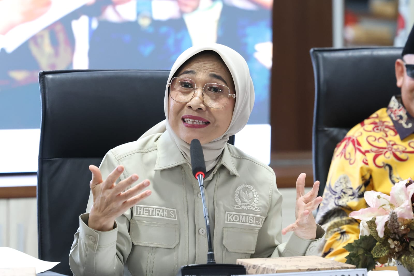 Evaluasi SPMB Disorot, DPR Minta Celah Kecurangan Ditutup dan Akses Daerah Terpencil Dijamin