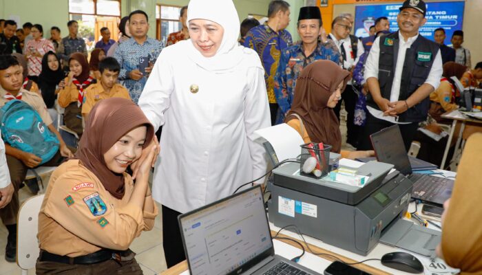 Gubernur Khofifah Ingatkan Peserta Lolos SPMB Jatim Segera Daftar Ulang, Jalur Pemenuhan Kuota Dibuka 29 Juni