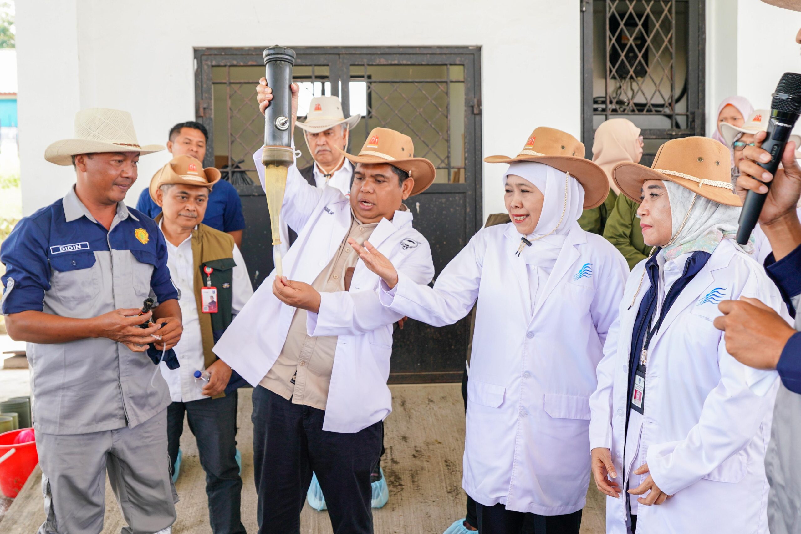 Gubernur Khofifah Apresiasi BBIB Singosari Malang Telah Berhasil Siapkan Semen Beku Sapi Wagyu dan Belgian Blue Serta Jenis Unggul Lainnya
