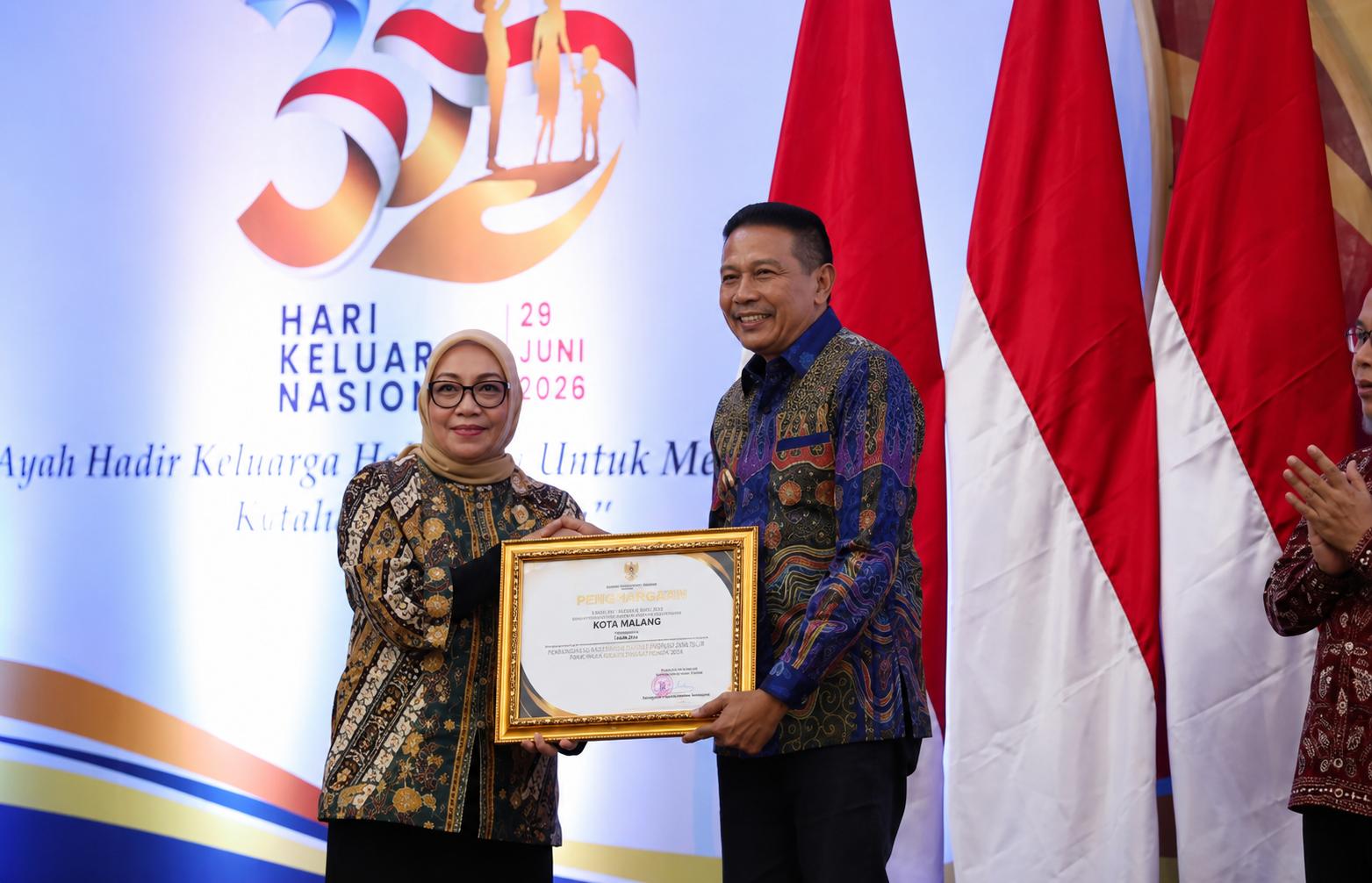 Hari Keluarga Nasional 2026, Kota Malang Raih Penghargaan Provinsi Jatim