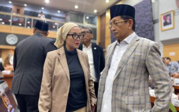 Komisi VIII Desak Kemenag Benahi Data Penerima KIP Kuliah dan Hentikan Ketimpangan Nasib Guru Madrasah