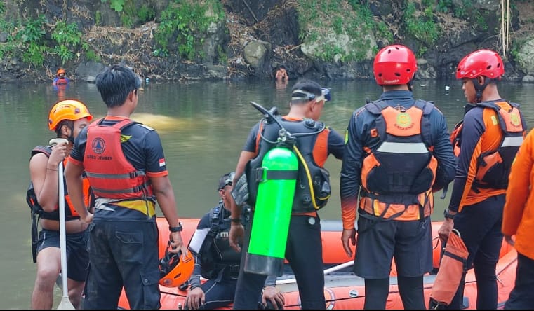 Bocah 13 Tahun Tewas Tenggelam di Sungai Murid Baratan Jember