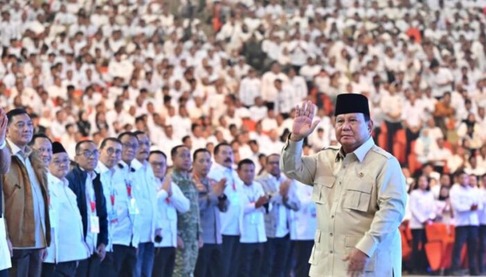 Usai Copot Pimpinan BGN, Prabowo Ultimatum Pengelola MBG: Uang Rakyat Tak Boleh Dicuri