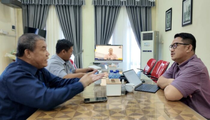 Sekda Nisel Kawal Percepatan Penyaluran Bantuan Keuangan ke Sumatera Utara