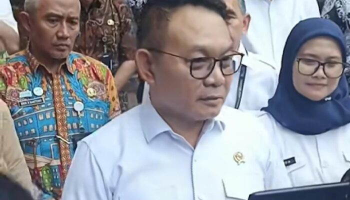 Dudung Tinjau Sekolah Rakyat di Malang, Pastikan Anak dari Keluarga Miskin Tetap Bisa Raih Masa Depan