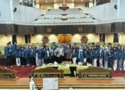 Ditemui Puguh, Mahasiswa FISIP Unair Soroti Disabilitas hingga Pengangguran dalam Kunjungan ke DPRD Jatim