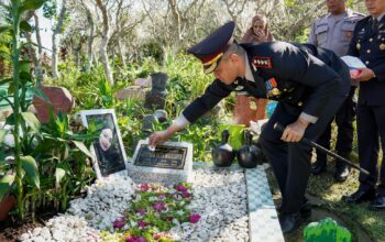 Hari Bhayangkara ke-80, Kapolresta Malang Kota Pilih Refleksi: Ziarah ke Makam Korban Tragedi Kanjuruhan Jadi Pesan Kemanusiaan