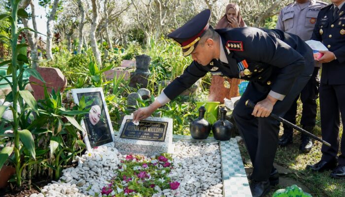 Hari Bhayangkara ke-80, Kapolresta Malang Kota Pilih Refleksi: Ziarah ke Makam Korban Tragedi Kanjuruhan Jadi Pesan Kemanusiaan
