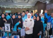 Gubernur Khofifah Bersama Menteri Haji dan Umrah Sambut Kepulangan Jamaah Haji Kloter Terakhir Debarkasi Surabaya