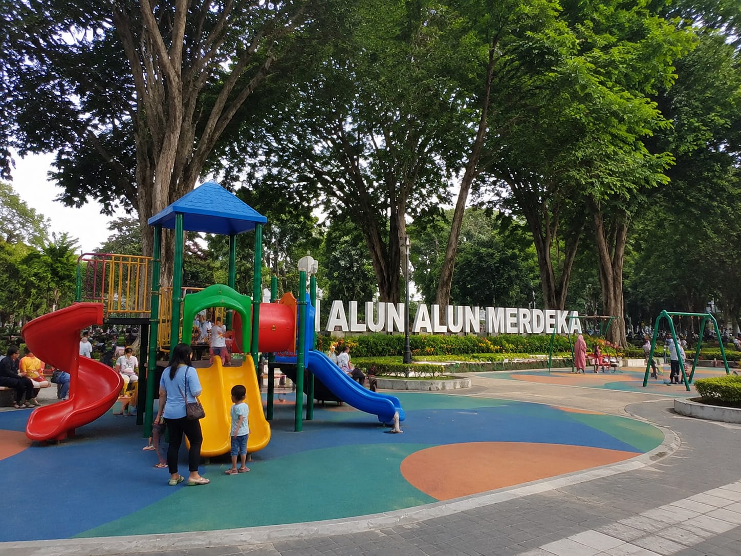 DPRD Kota Malang Soroti Minimnya Anggaran Perawatan Taman, DLH: Alun-Alun Merdeka Saja Butuh Rp450 Juta per Tahun