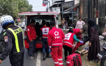 Tabrakan Adu Banteng Dua Sepeda Motor di Pakisaji, Tiga Korban Dilarikan ke RSUD Kanjuruhan