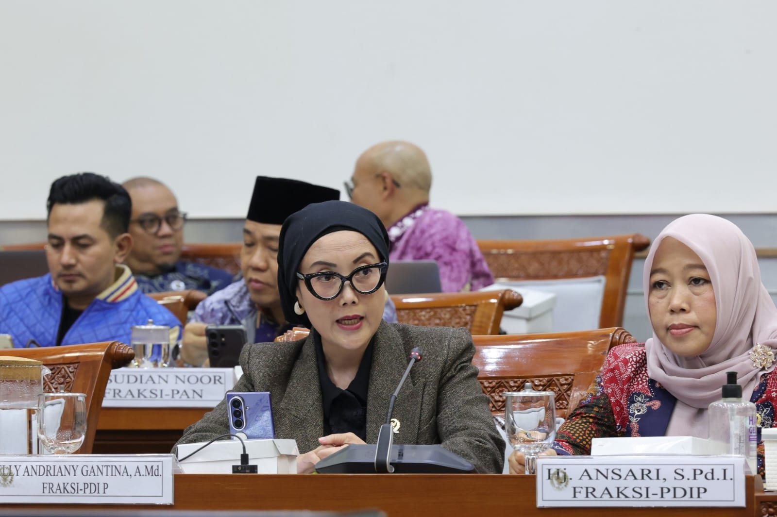 Selly Pertanyakan Skema Dana Haji: Jangan Sampai Jemaah Berangkat Hari Ini Mengorbankan Hak Antrean