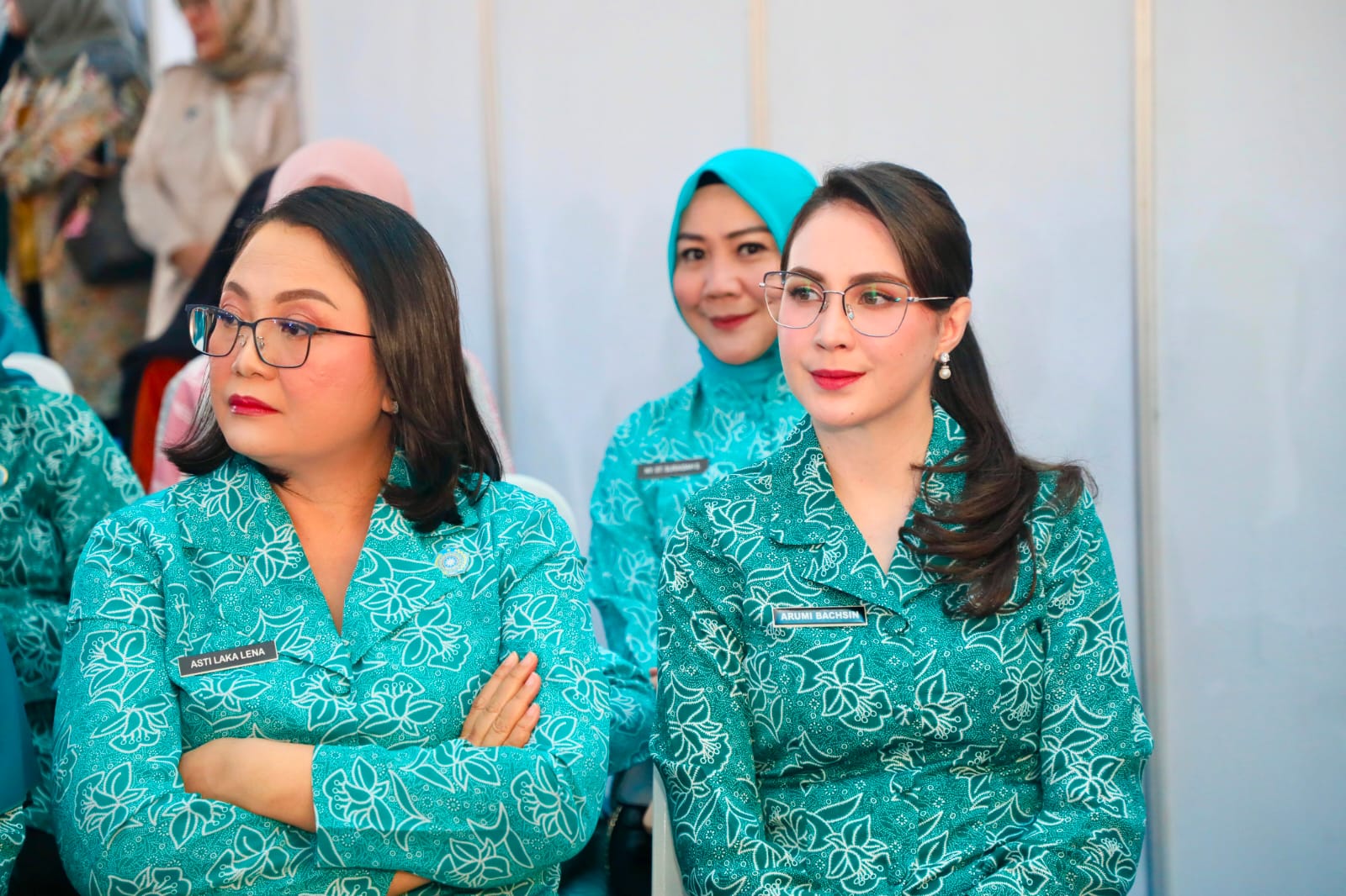 Hadiri Pembukaan HKG PKK ke-54, Arumi Bachsin Dorong Gerakan Minum Tablet MMS