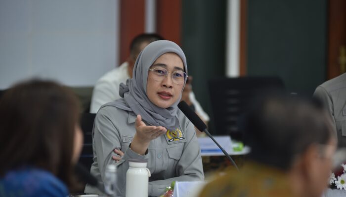 Impor Bahan Baku Obat Masih 95 Persen, DPR Soroti Lambannya Kemandirian Farmasi
