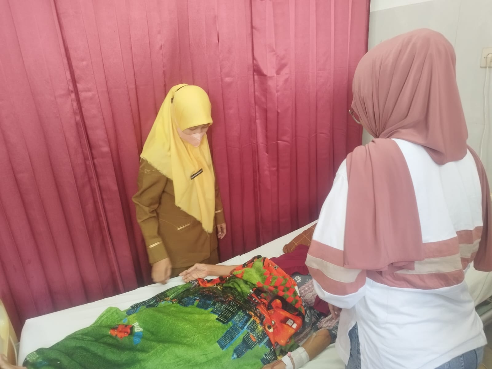 Banyak Warga Jarang Kontrol, Keluhkan Lamanya Antrean dan Akses Kendaraan