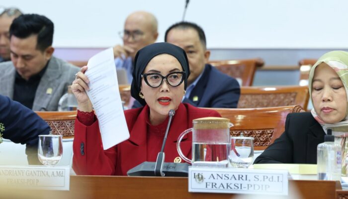 DPR Pertanyakan Dasar Hukum DP Haji 2027, Selly: Jangan Sampai Negara “Membeli Kucing dalam Karung”