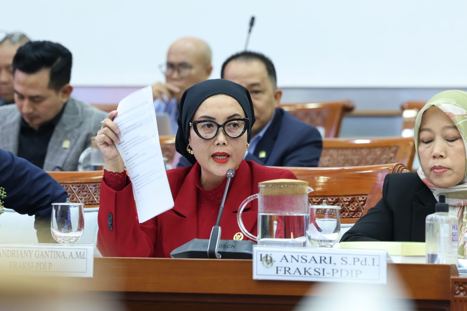 DPR Pertanyakan Dasar Hukum DP Haji 2027, Selly: Jangan Sampai Negara "Membeli Kucing dalam Karung"