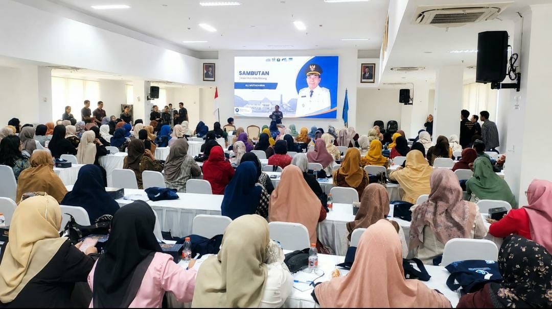 Public Speaking Tak Lagi Sekadar Gaya Bicara, Pemkot Malang Tekankan Tanggung Jawab Informasi
