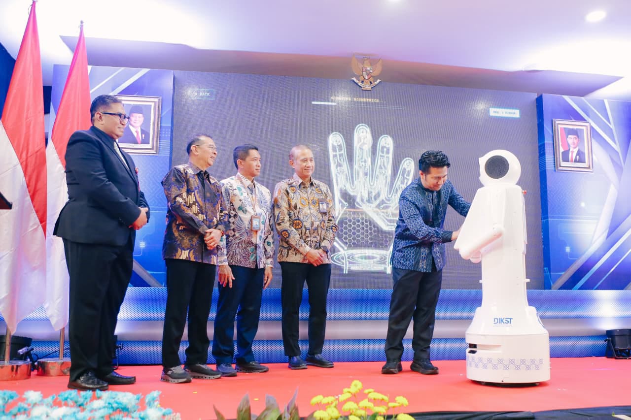 Transformasi Digital Kesehatan Jawa Timur Masuki Babak Baru, RSUD Haji Jadi Pusat Pengembangan AI dan Robotika Medis