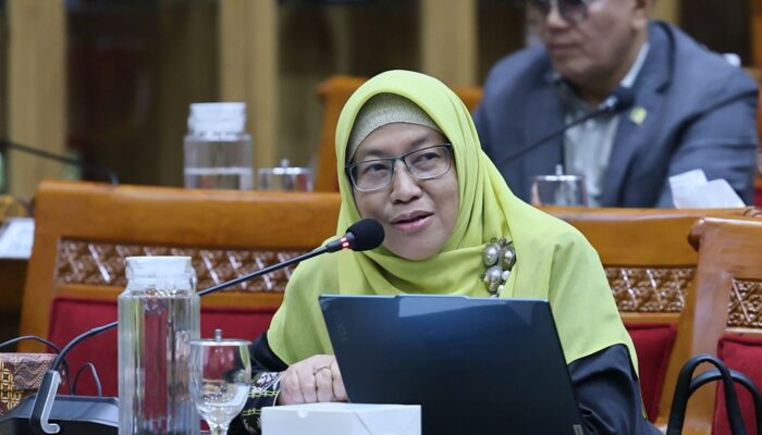 Dana Riset Terblokir dan Bantuan Perpustakaan Mangkrak, DPR Desak Evaluasi Tata Kelola Anggaran