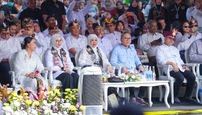 Khofifah Resmi Buka Banyuwangi Ethno Carnival 2026, Angkat Sejarah Perang Bayu dari Lokal Menuju Panggung Dunia