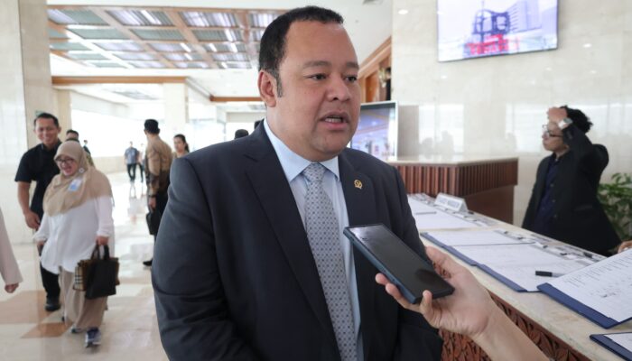 DPR Ketok Palu UU Pusat Finansial Internasional, Janji Investasi Besar Dibayangi Polemik Pajak Nol Persen