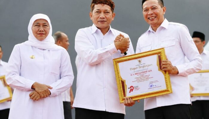 Wali Kota Malang Raih Penghargaan Pembina Koperasi Andalan Jatim 2026, Tegaskan Koperasi Harus Naik Kelas dan Berdaya Saing