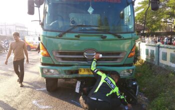 Truk Rem Blong Tabrak 3 Motor dan 4 Pejalan Kaki di Jogoroto Jombang, 2 Meninggal