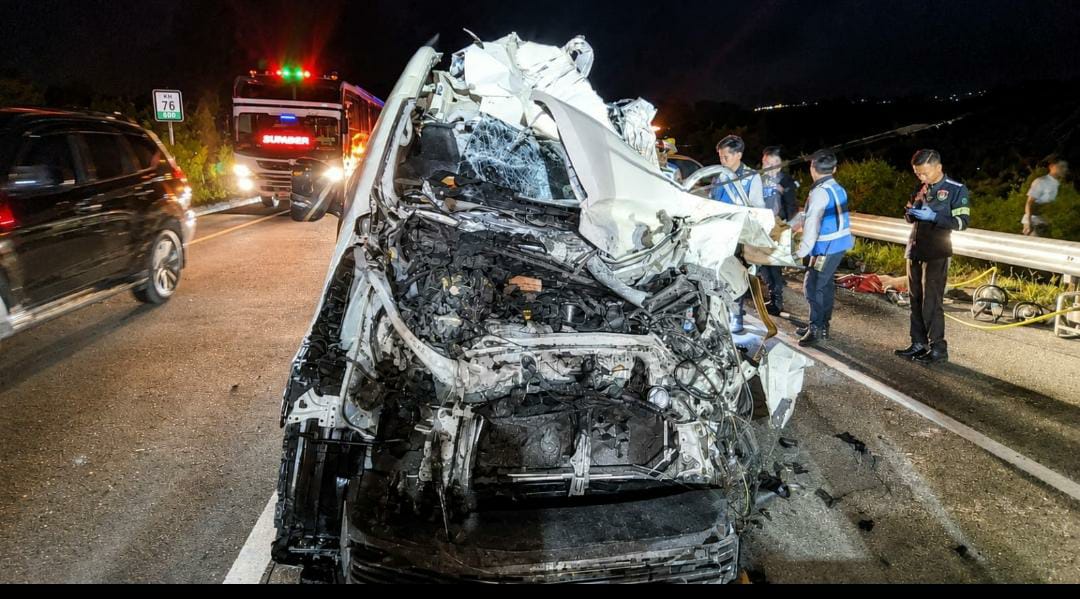Liburan Keluarga Berakhir Duka, Tiga Tewas dan Lima Luka dalam Kecelakaan Maut Hiace vs Truk di Tol Malang–Pandaan