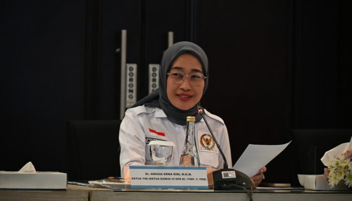 Komisi VI Soroti Ketergantungan BUMN Pelayaran pada Subsidi, Armada Tua Dinilai Hambat Daya Saing